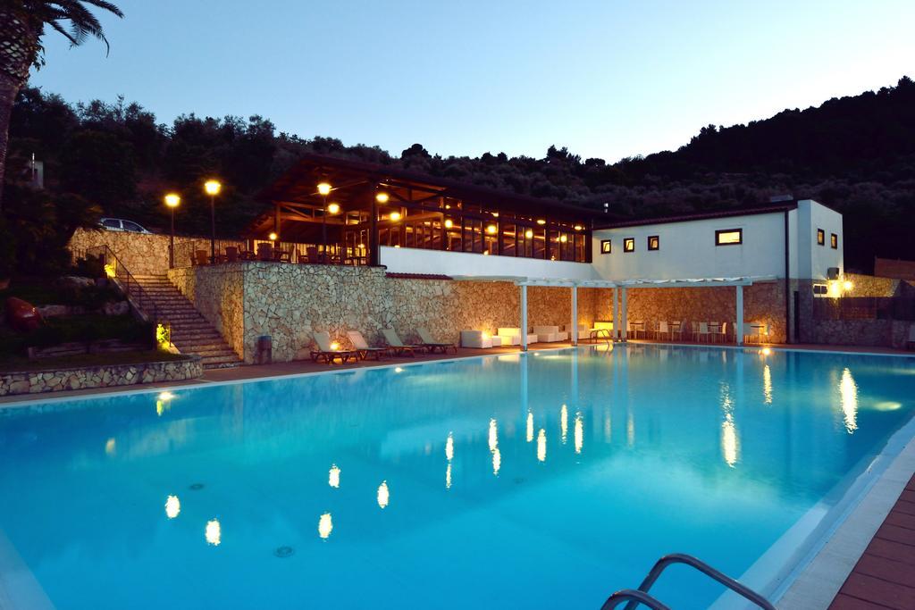 Agriturismo Torre Dei Preti Peschici Kültér fotó