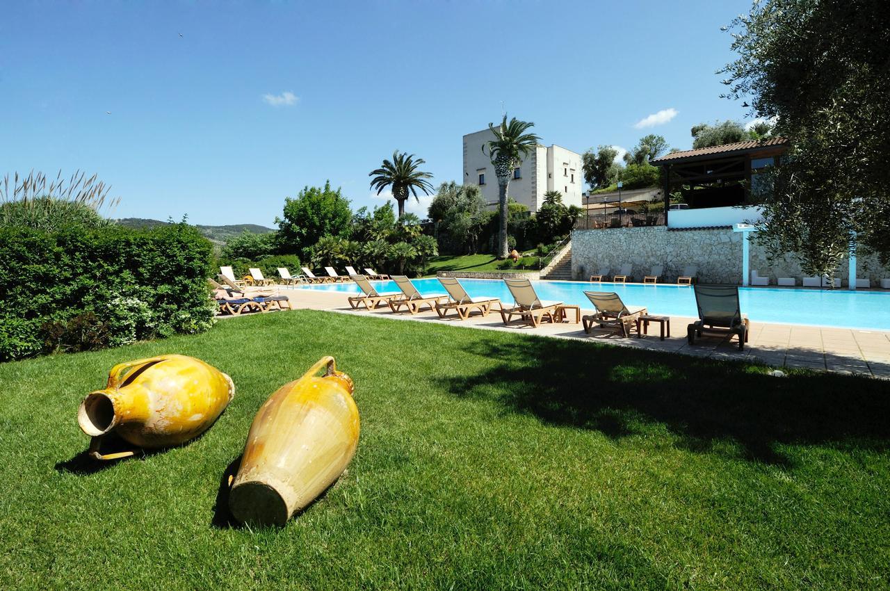 Agriturismo Torre Dei Preti Peschici Kültér fotó